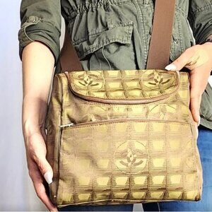 CHANEL TRAVEL LINE Backpack/ Crossbody bag